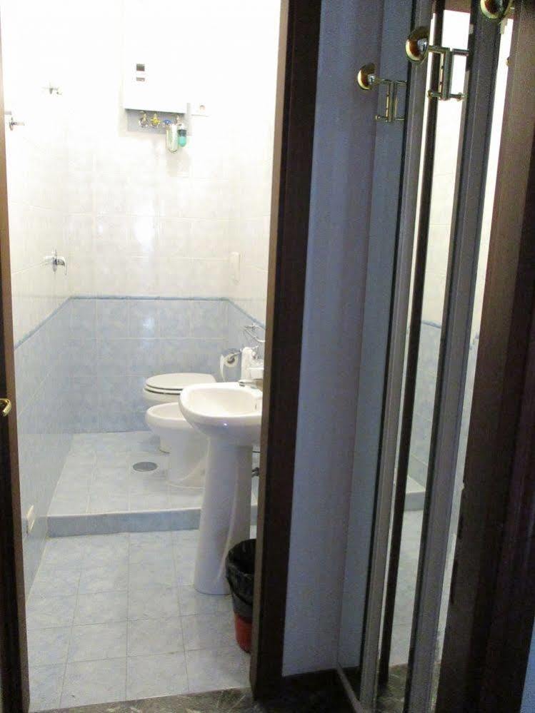 Maxim Rooms Rom Exteriör bild