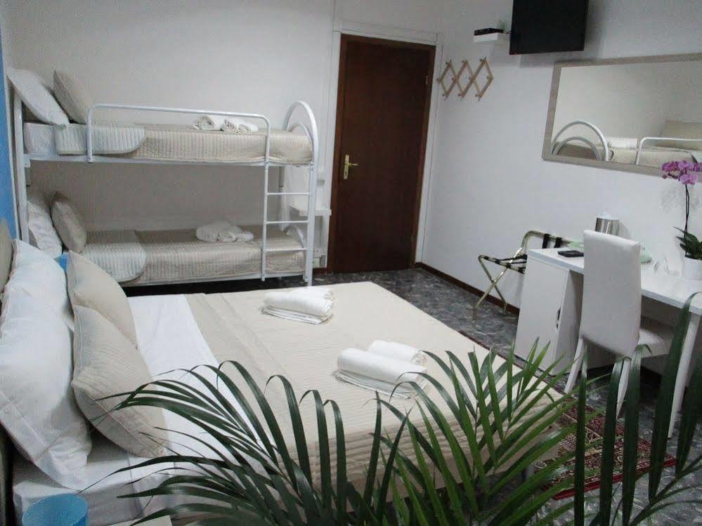 Maxim Rooms Rom Exteriör bild