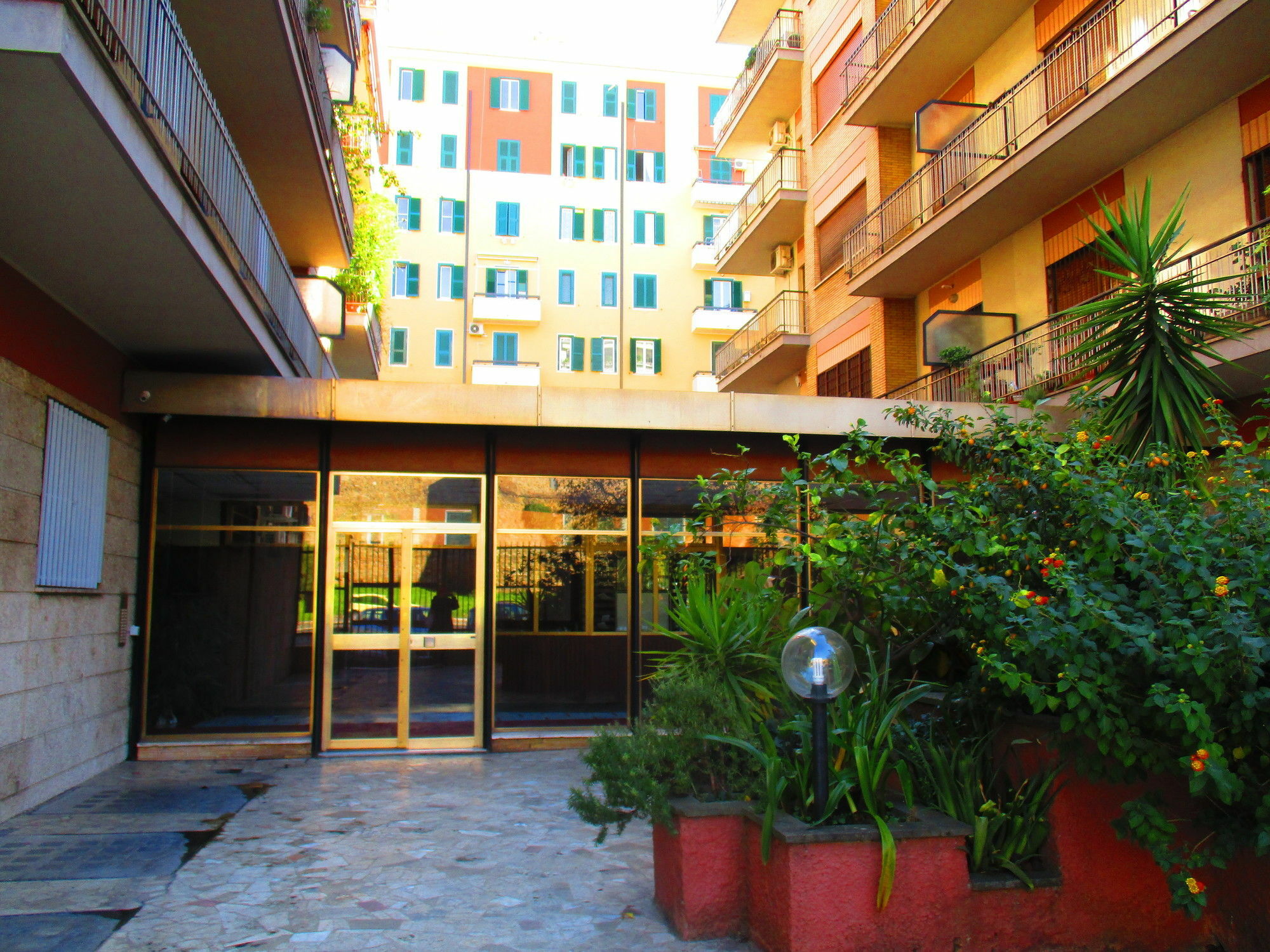 Maxim Rooms Rom Exteriör bild